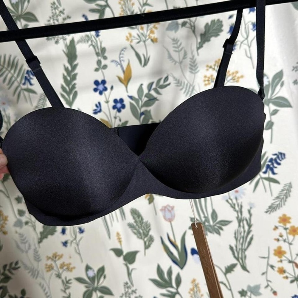 SKIMS ULTIMATE Collection PUSH-UP STRAPLESS BRA BLACK NWT 34A